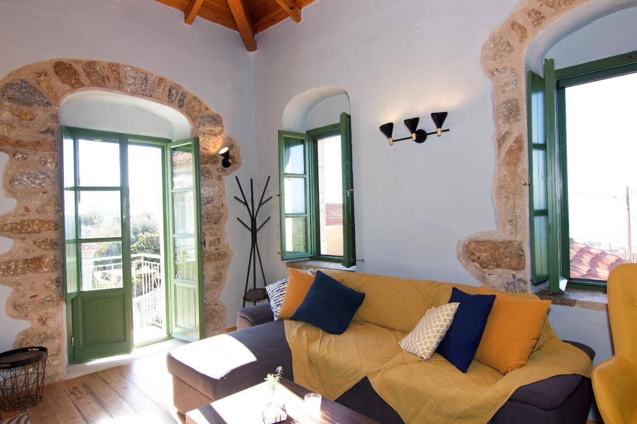 Riglia Stavroulas Stone House In Rigklia, Messinia מראה חיצוני תמונה